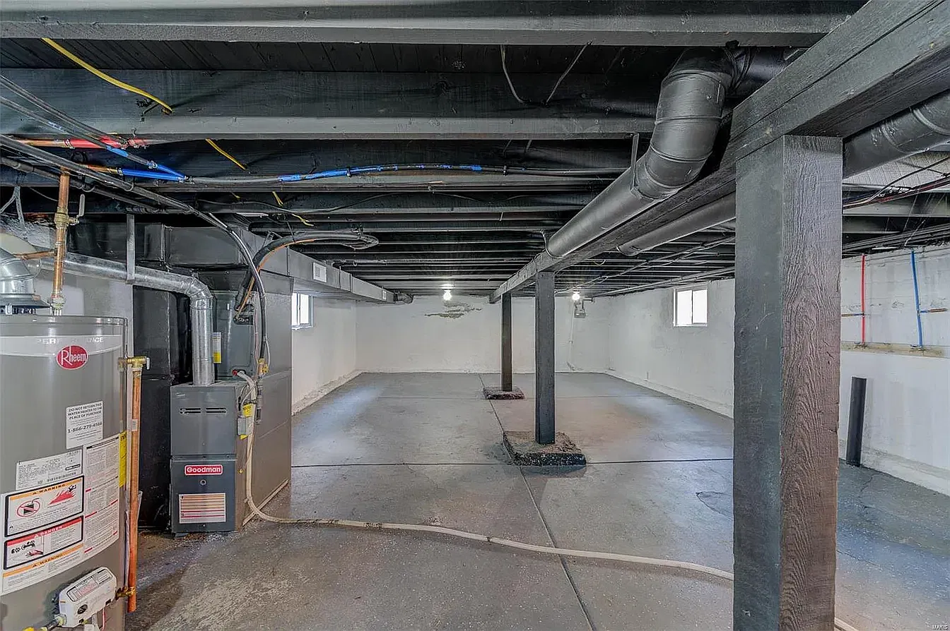 2 bed, 756 sqft, $1,150 — Photo 2