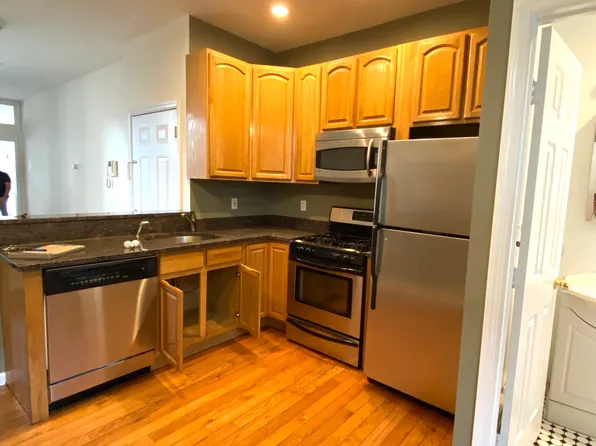 22-03 25th Road image 10 of 31