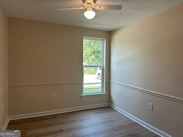 102 W Inman St #1 — Photo 10