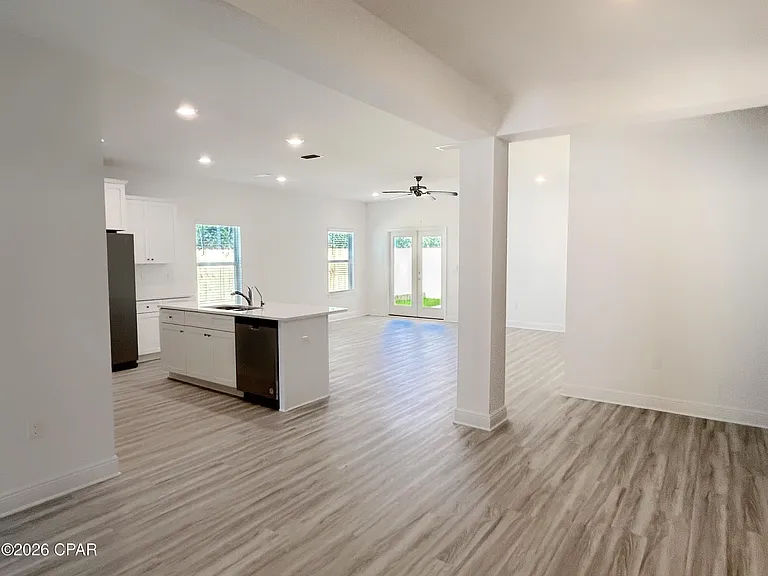 121 Butler Cv — Photo 4