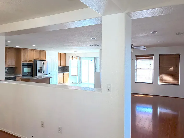 3612 Clear Creek Rd NE — Photo 13