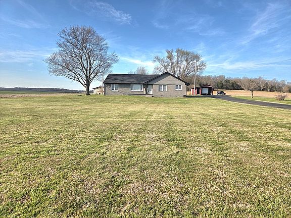 2nd image of 7130 Pilot Rock Rd