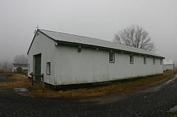 10 stall barn with electric and water