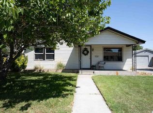 1004 Snow Ave, Richland, WA