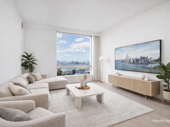 1 City Point image 1 of 12