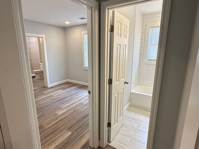 1108 Greene St — Photo 12