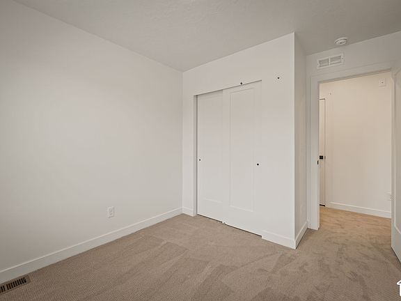 2nd image of 4046 S Sandridge Dr #7