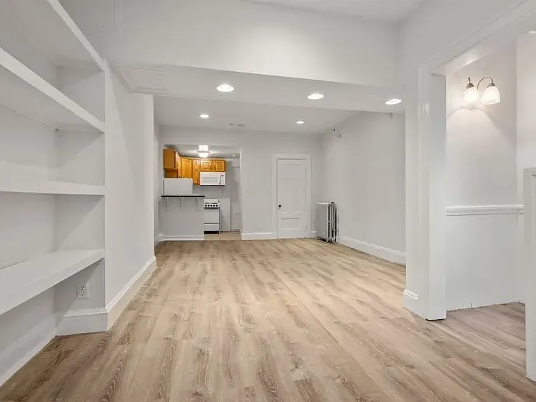 379 Commonwealth Ave #2 — Photo 1