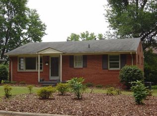 302 Shannon Dr, Greensboro, NC 27405