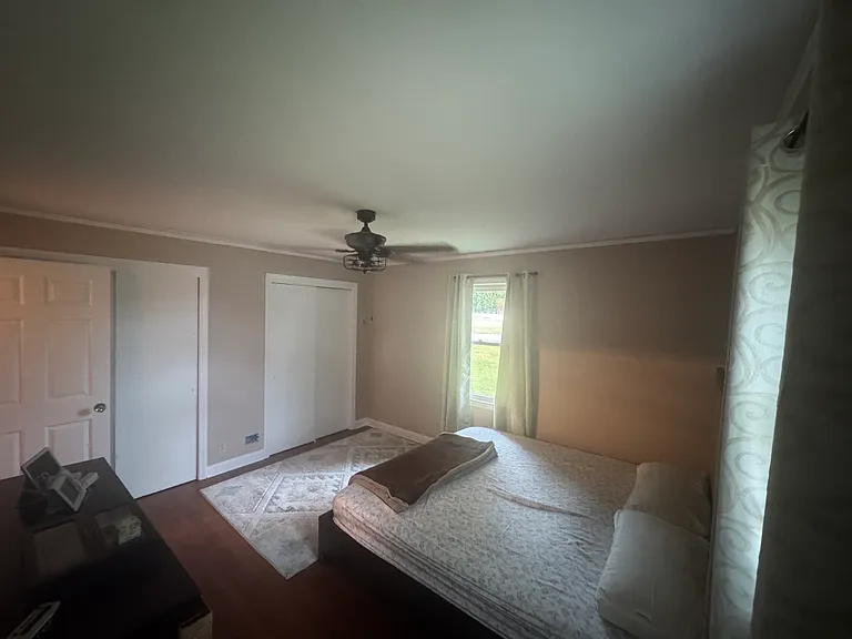 1 Dickens Ln — Photo 5