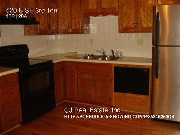3rd image of 520 SE 3rd Street Ter Unit B