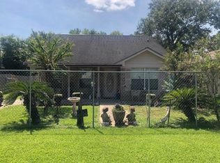 1751 Lucille St, Beaumont, TX 77705