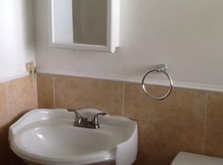 1249 W 24th St, Riviera Beach, FL 33404