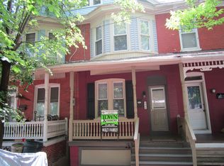 50 E Center St, Lititz, PA 17543