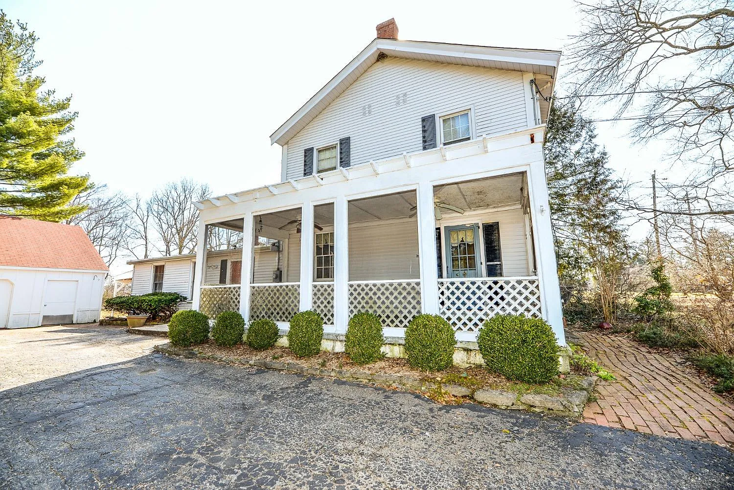 9740 Leacrest Rd photo 1