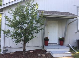8669 Riggs St, Overland Park, KS 66212