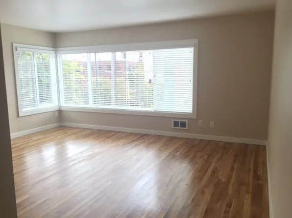 1221 Apartments, 1221 Queen Anne Ave N APT 201, Seattle, WA 98109