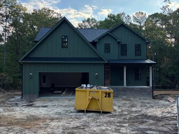 446 Thimbleberry Drive, Vass, NC 28394