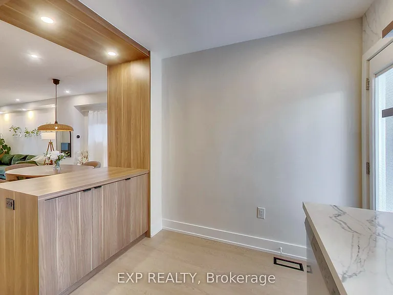 37 Gilbert Ave — Photo 11