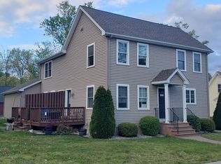 20A Capen St, Windsor, CT 06095