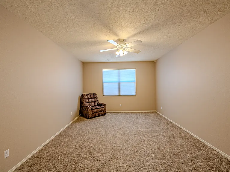 1124 Calle Corvo NE — Photo 18