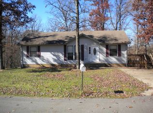 163 Oak Crest Dr, Tennessee Ridge, TN 37178