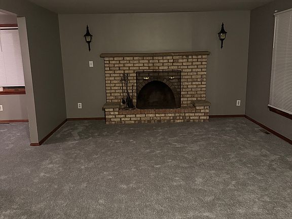 2nd image of 15 Sunshine Dr #1