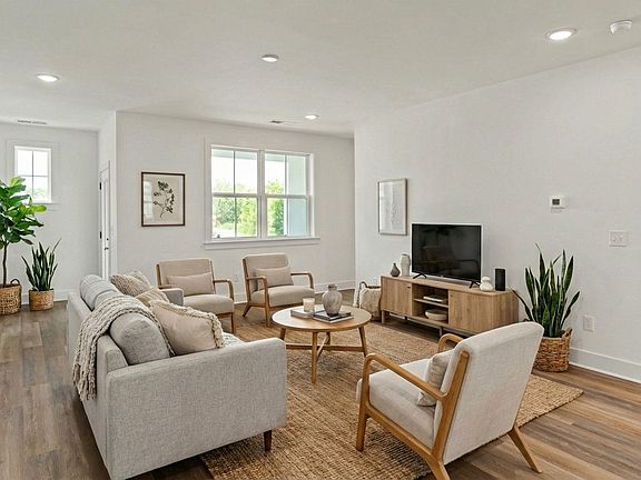 2nd image of 3344 Conviser Dr Lot 48