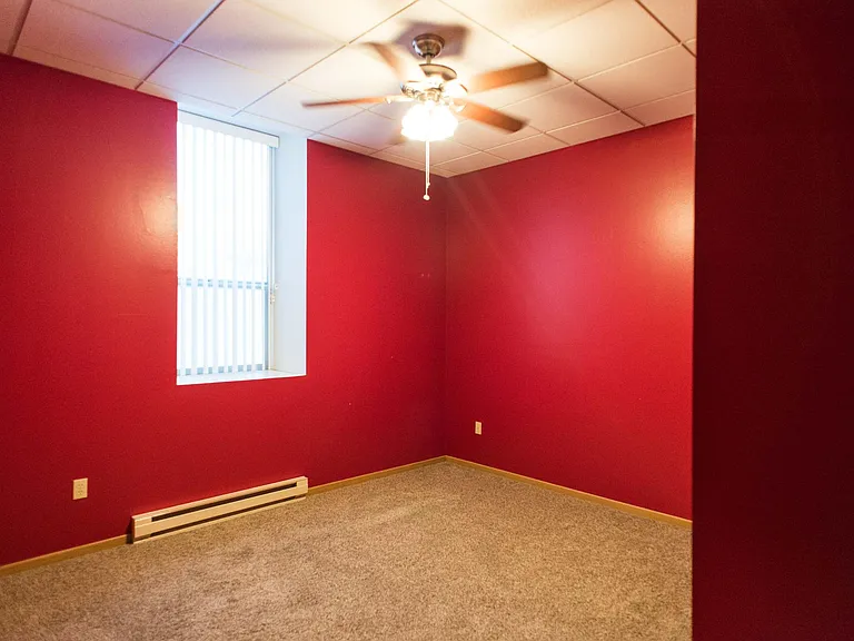 411 Broadway N #102 — Photo 5