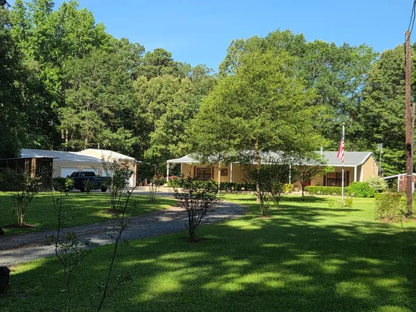 1131 County Road 1203, Maud, TX 75567