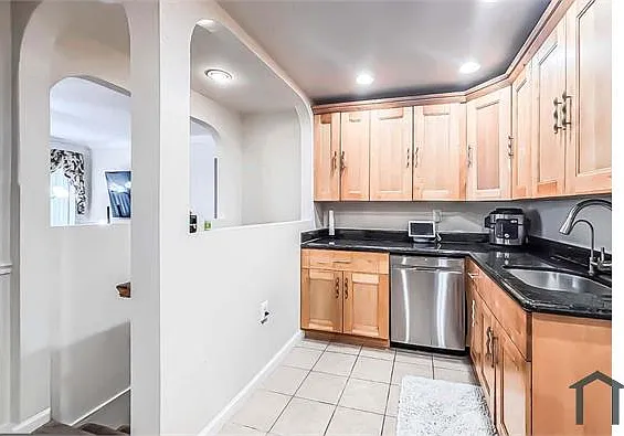 3602 Allison St — Photo 5