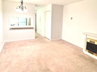 1990 W 6th Ave #3, Vancouver, BC V6J 4V4