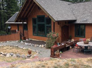 22123 Ruoff Dr, Jenner, CA 95450