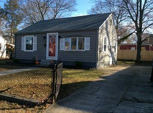 134 Hamilton Ave, Warwick, RI 02886