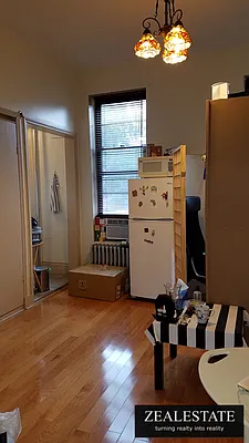 Rented by ZealEstate Group Inc | media 33