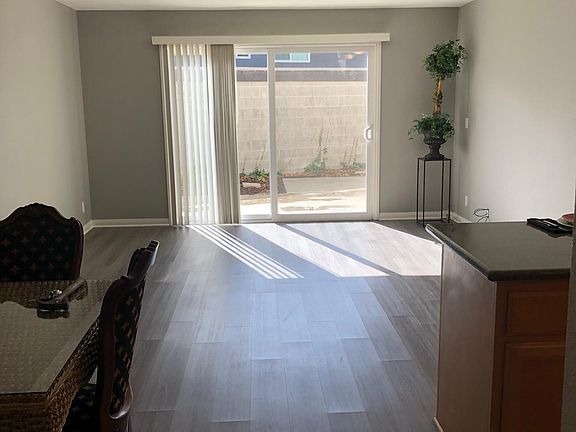 Spacious living/ dining area