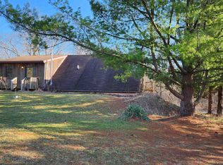 9690 Forest Preserve Rd, Durand, IL 61024