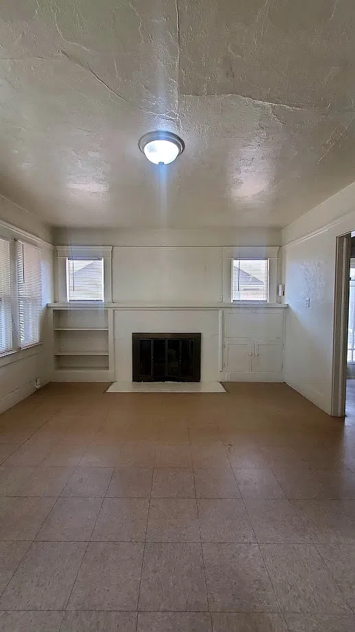 2 bed, 1008 sqft, $1,595 — Photo 3