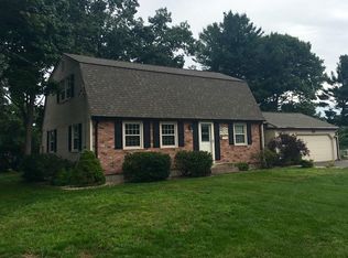 6 Vassar Rd, Feeding Hills, MA 01030