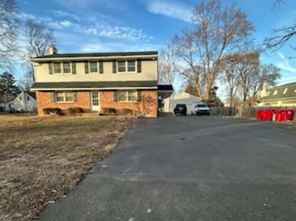 495 5th Ave #2, Warminster, PA 18974