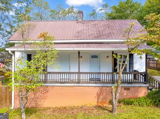 184 Walnut St, Commerce, GA 30529