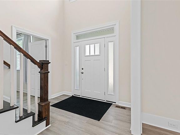 5th image of 758 Poquoson Ave