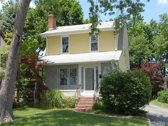 1st image of 15 Garden Ct
