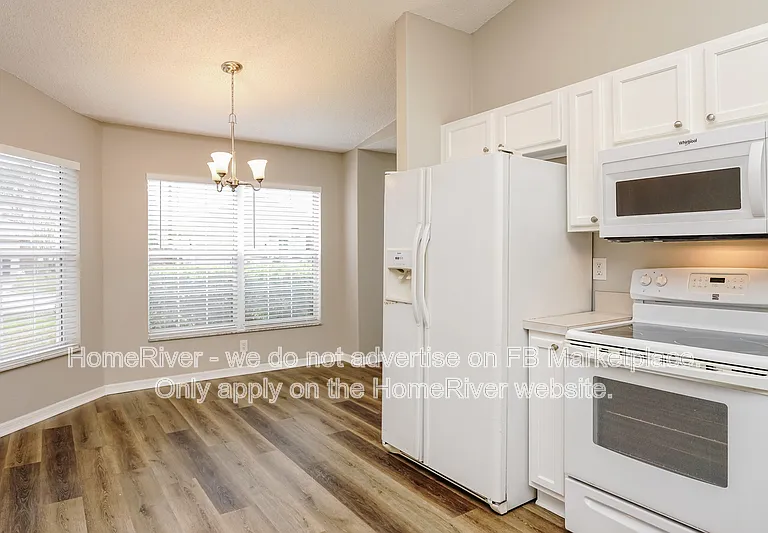 42 Beacon Mill Ln — Photo 2