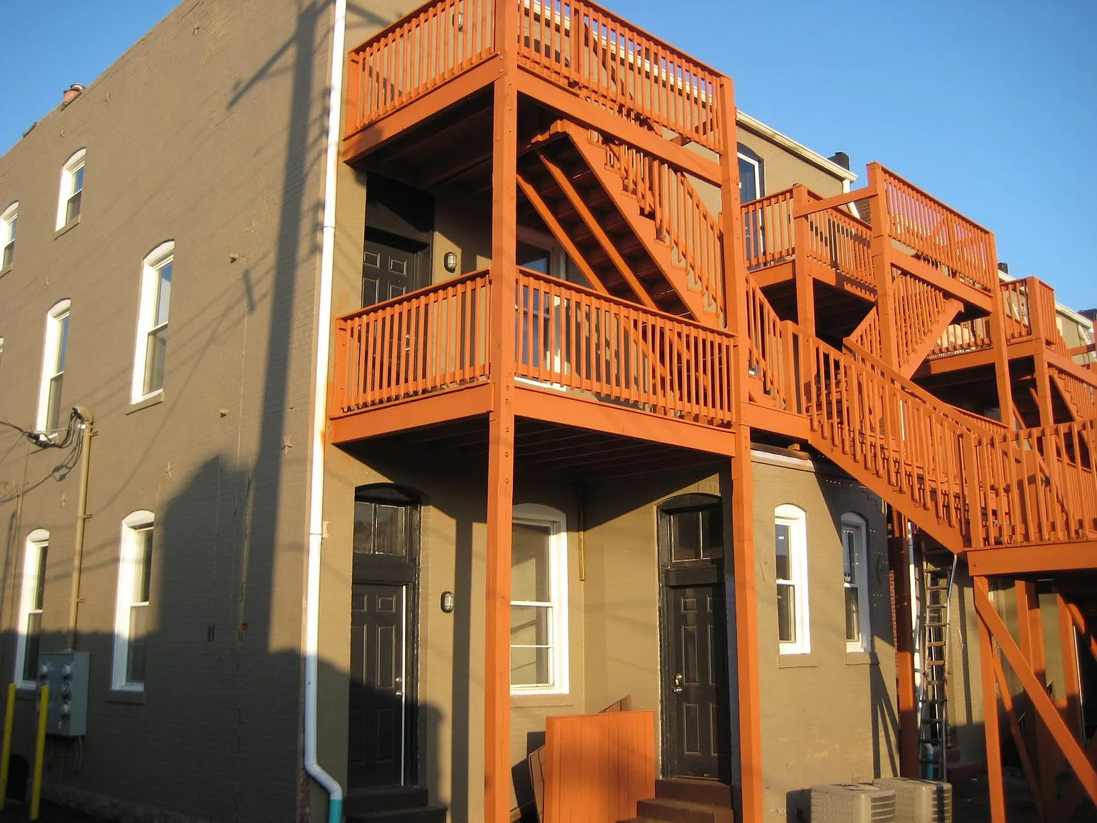 2 bed, 900 sqft, $895 — Photo 3