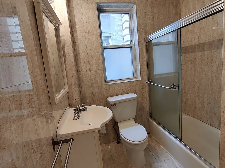 69 Babcock St #1E — Photo 15
