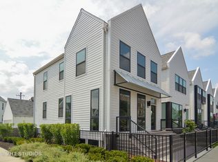 3720 N Milwaukee Ave, Chicago, IL 60641