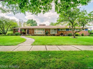 26275 Graham Rd, Redford, MI 48239