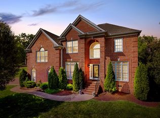 406 Treeshore Ln, Franklin, TN 37069