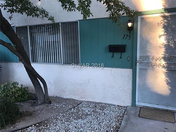 2nd image of 175 Greenbriar Townhouse Way